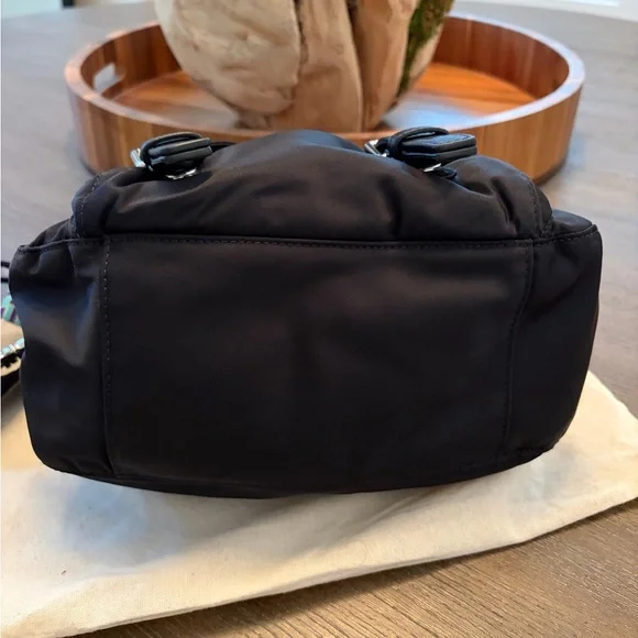 Tory Burch Small Nylon Messenger Cross Body Flap Bag Black - Picture 2 of 12